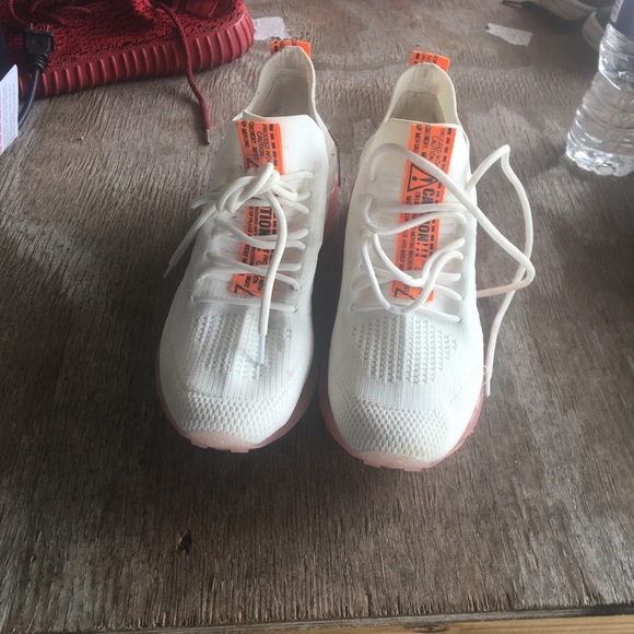 Steve Madden size 9.5 - Picture 2 of 3